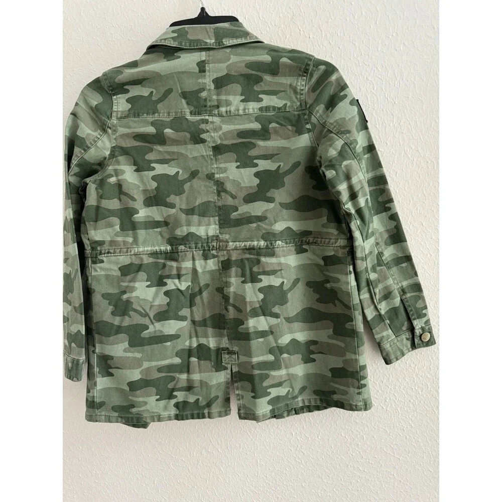 Justice jacket Girls Camouflage Drawstring Waist Button Down Jacket Size 6/7